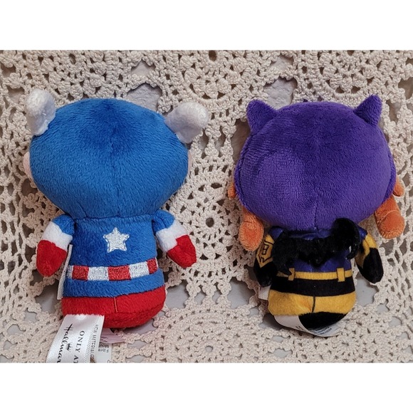 Hallmark, 4" Itty Bittys. Captain America and Batgirl. Great‎ Condition. - Picture 2 of 6